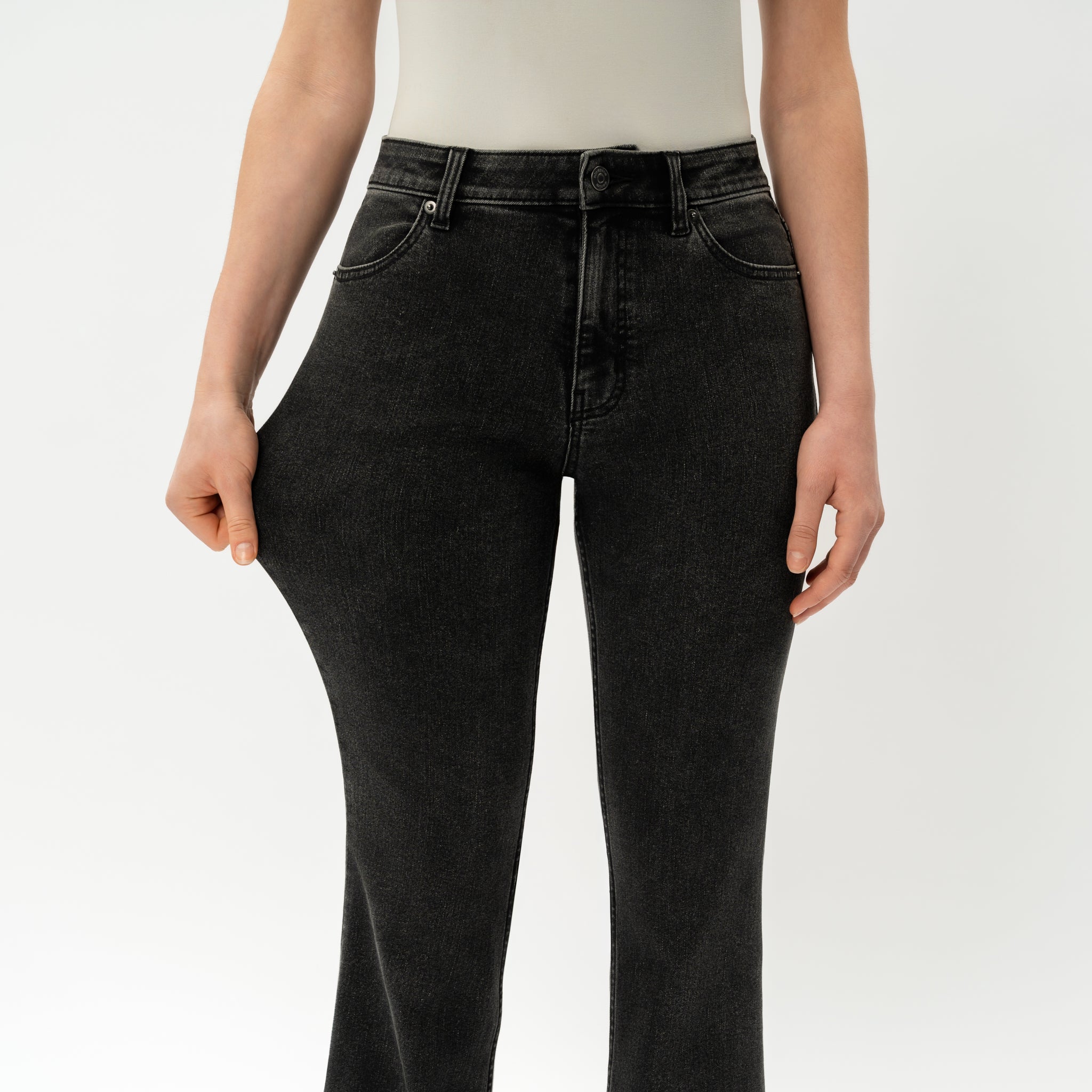 Bootcut ComfortDenim™ Jeans - Ninepine