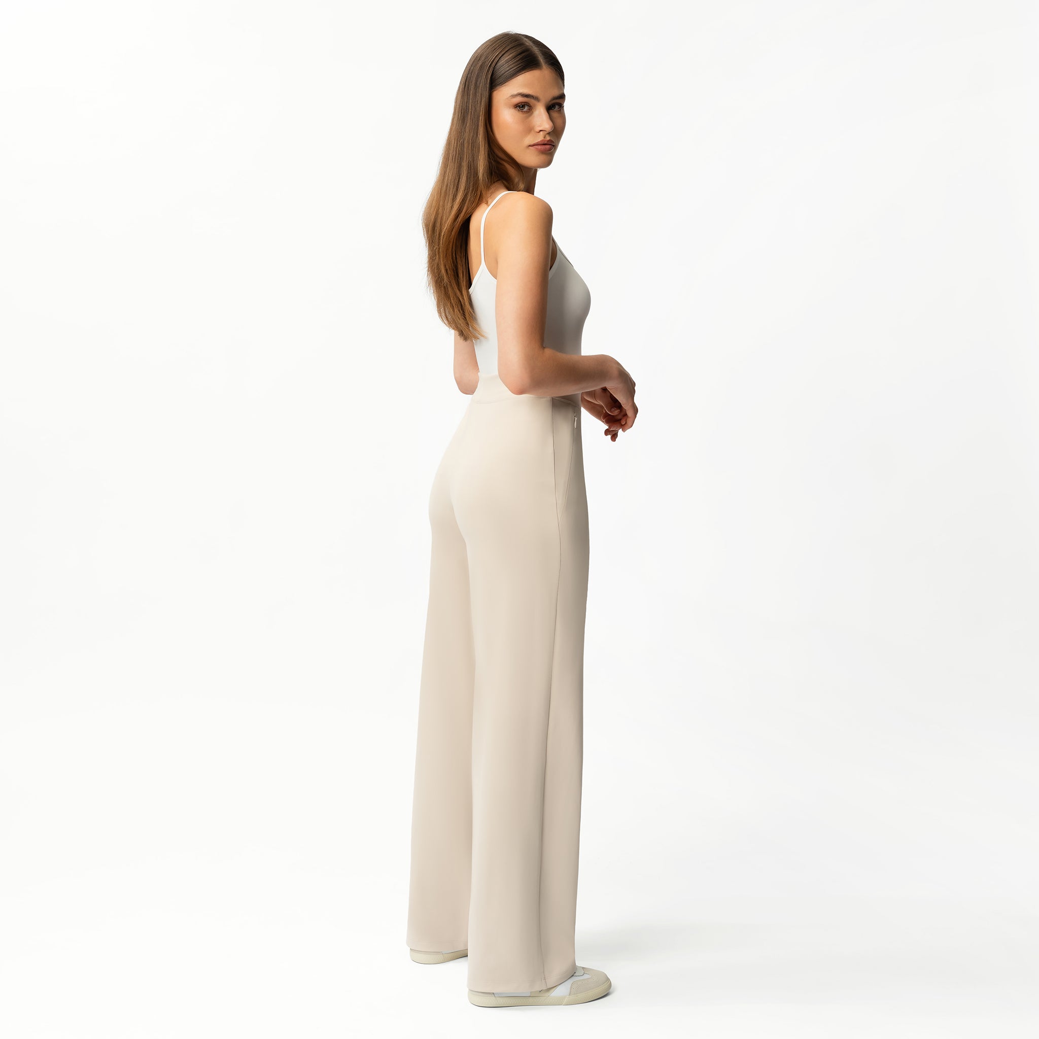 Asana Relaxed Straight Pant - Ninepine