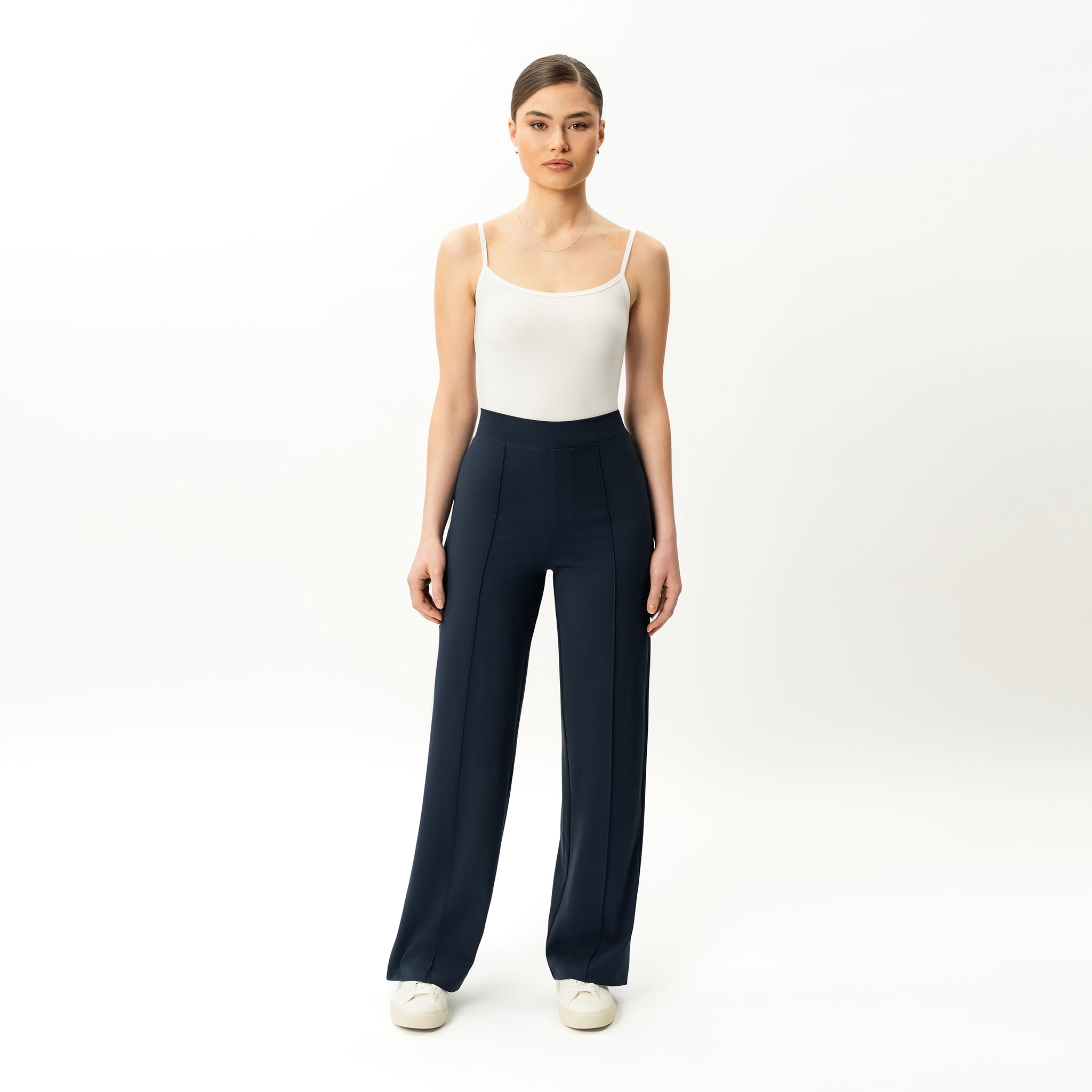 Asana Relaxed Front Crease Pant - Ninepine