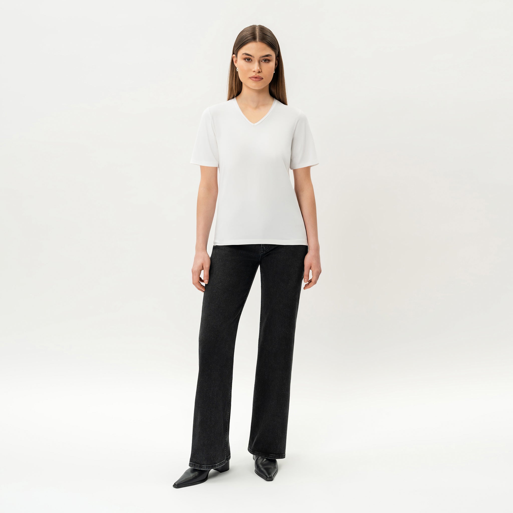 V-neck Pima T-shirt - Ninepine