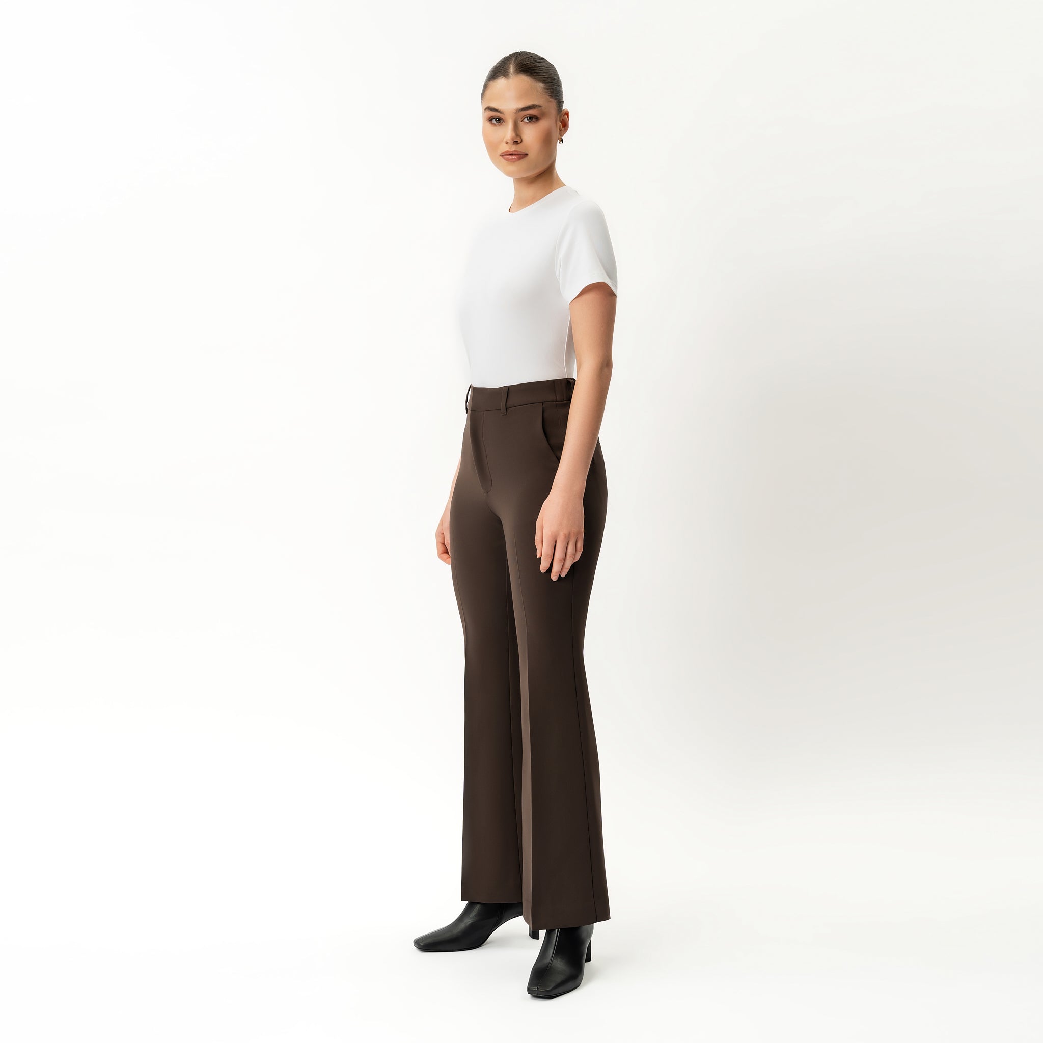 Crepe Bootcut Trouser - Ninepine