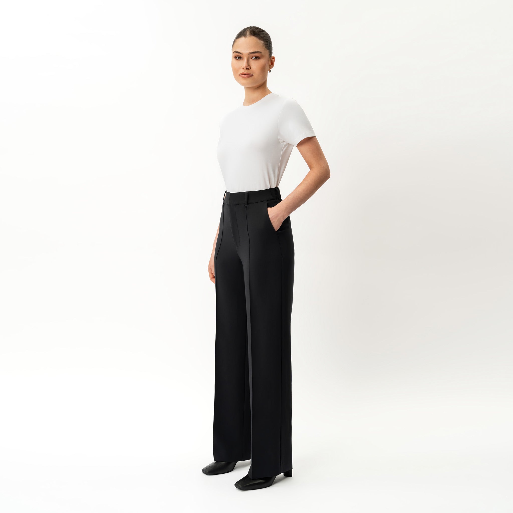 Crepe Relaxed Trouser - Ninepine